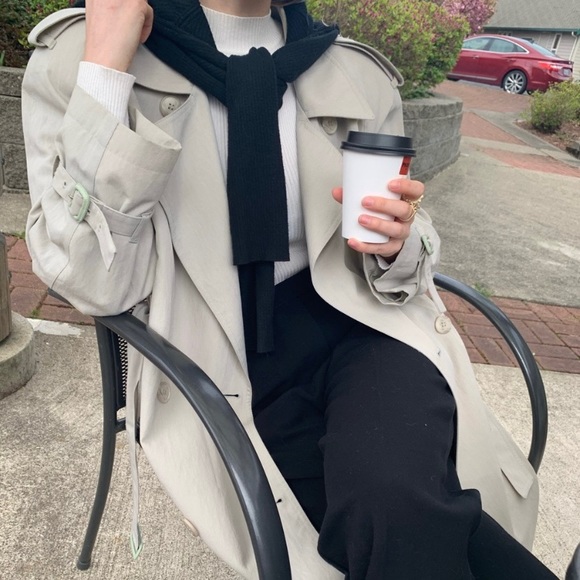 London Fog trench coat - Picture 7 of 7